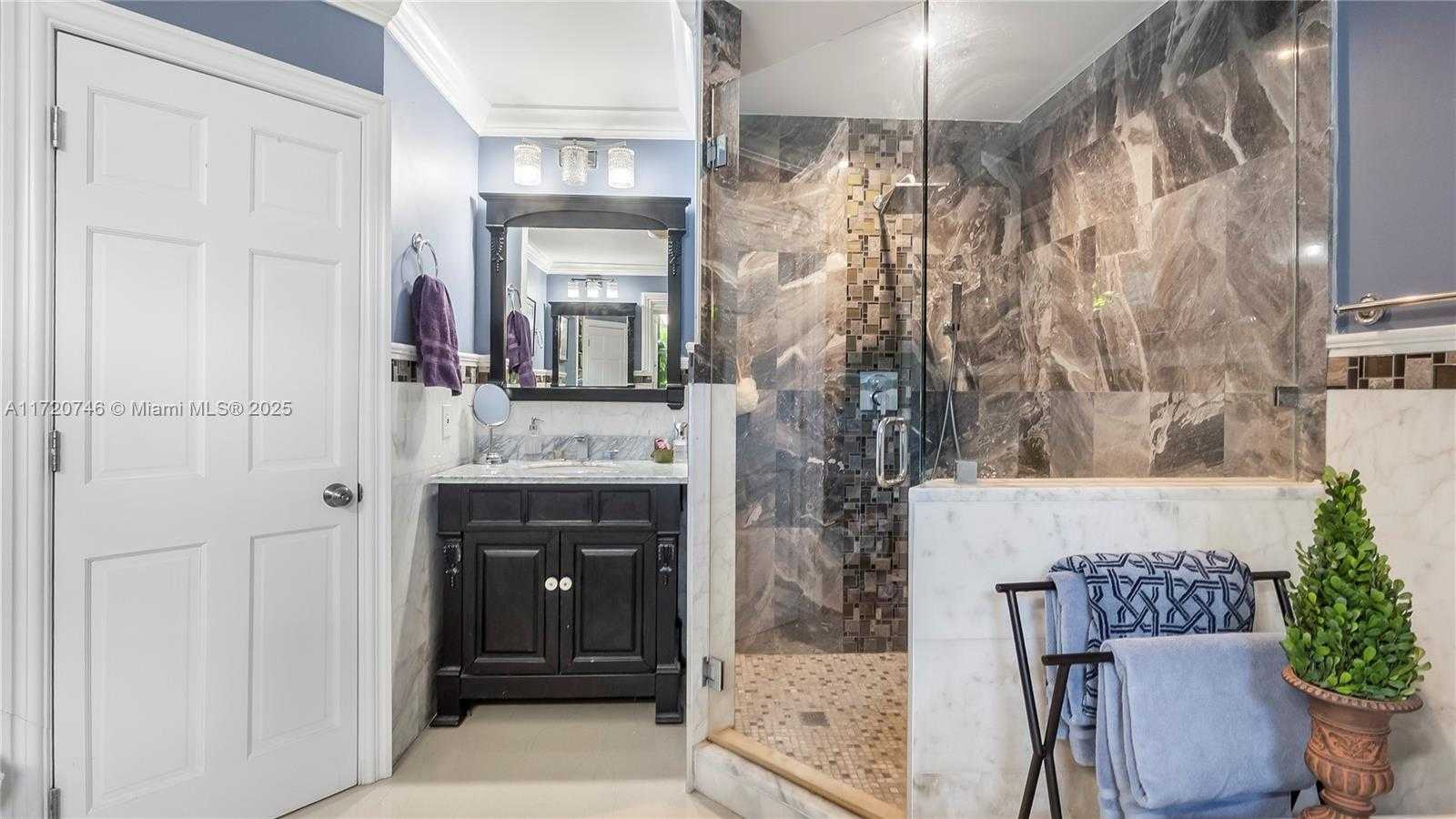 Small Image of 1524 39TH ST, West Palm Beach Number 43