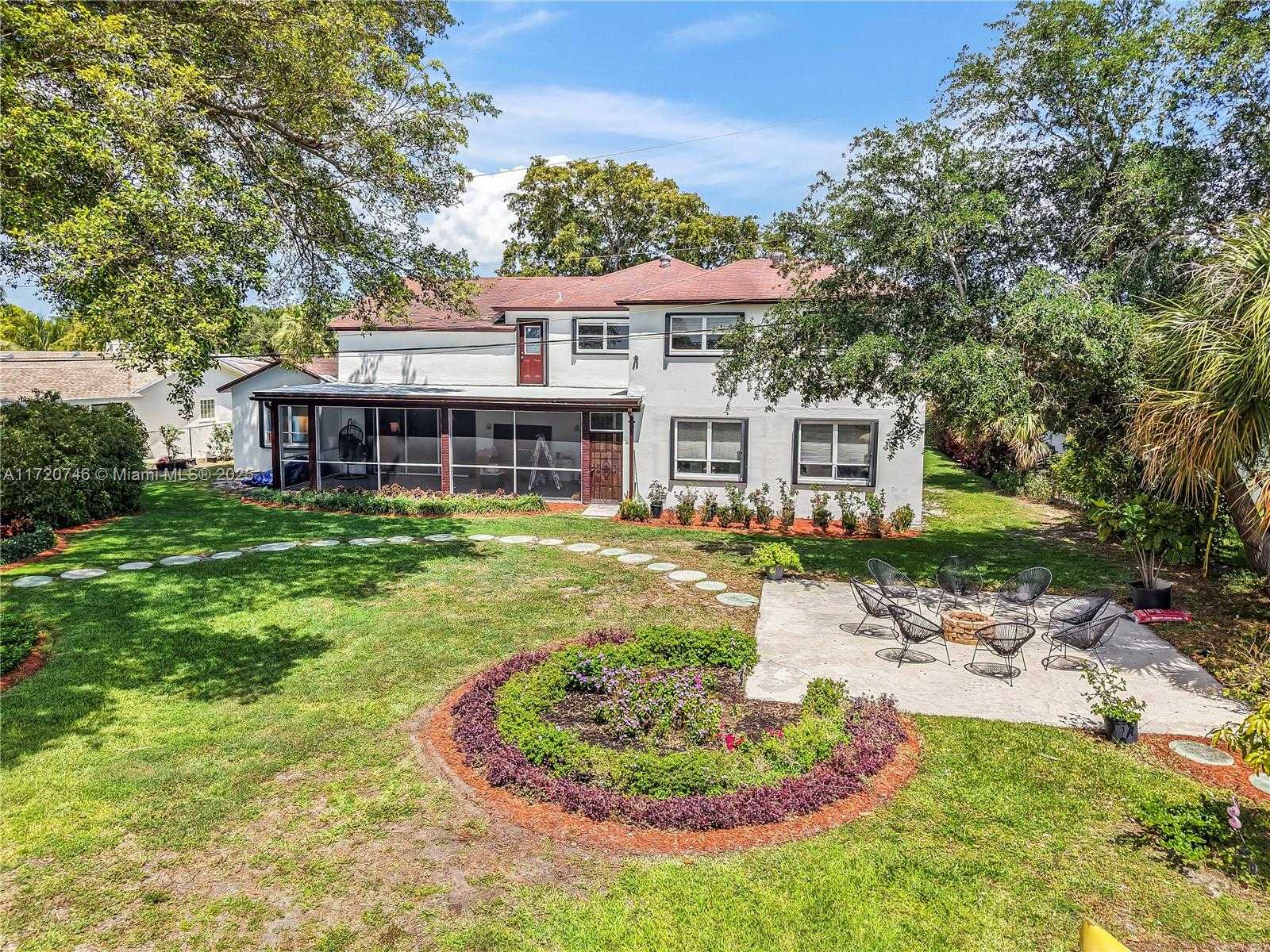 Small Image of 1524 39TH ST, West Palm Beach Number 56