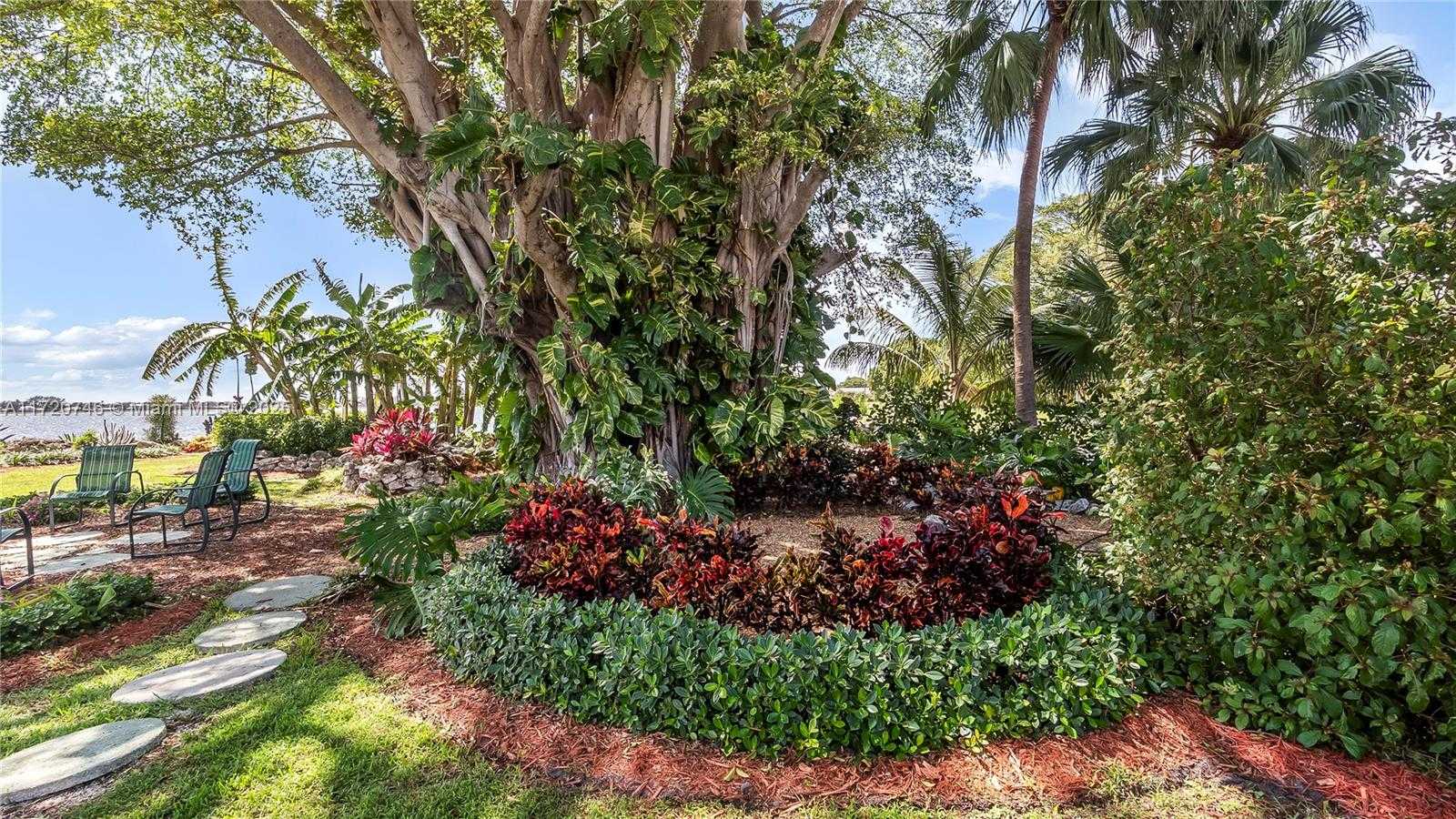 Small Image of 1524 39TH ST, West Palm Beach Number 62