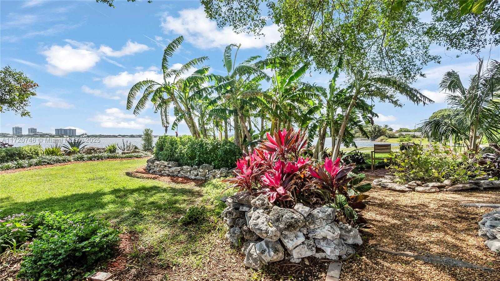 Small Image of 1524 39TH ST, West Palm Beach Number 66