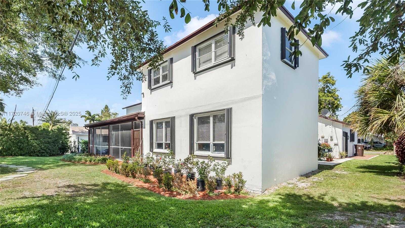 Small Image of 1524 39TH ST, West Palm Beach Number 75
