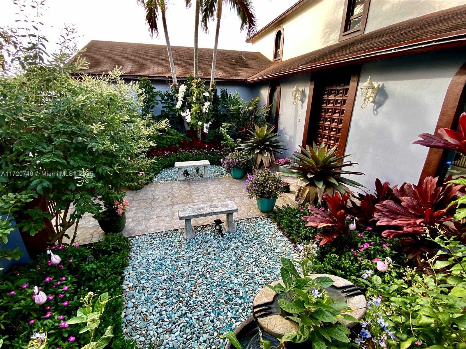 Small Image of 1524 39TH ST, West Palm Beach Number 82