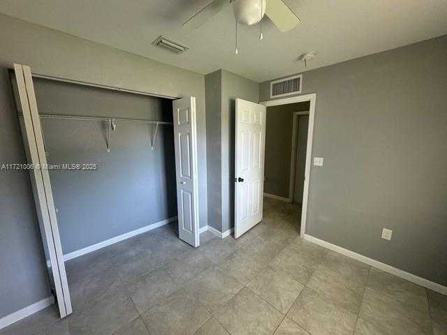 Small Image of 2915 NORTH WEST 7TH CT, Fort Lauderdale Number 14