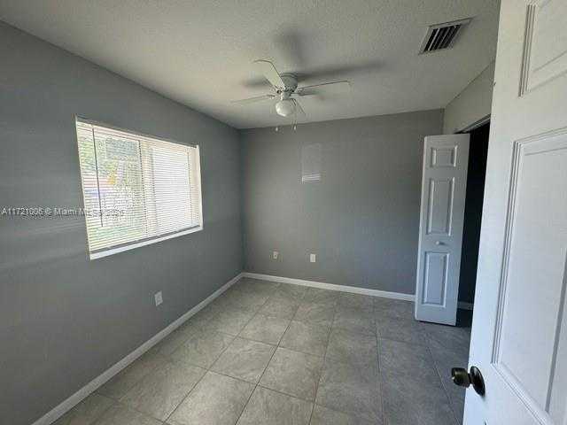 Small Image of 2915 NORTH WEST 7TH CT, Fort Lauderdale Number 15