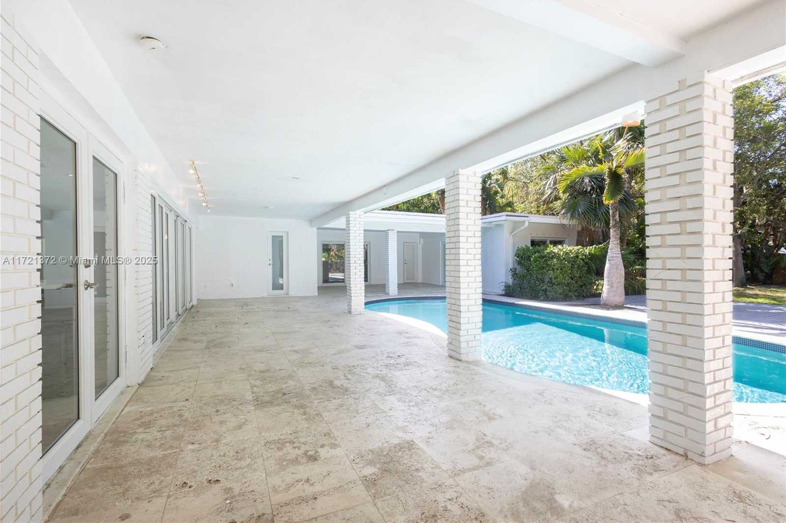 Small Image of 7620 SOUTH WEST 136TH ST, Palmetto Bay Number 10