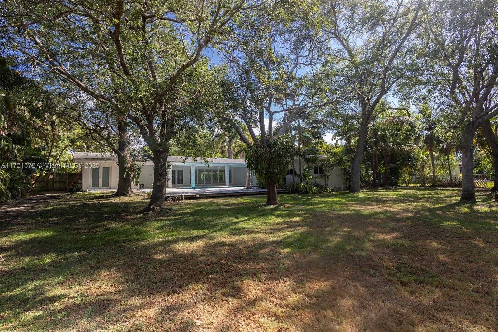 Small Image of 7620 SOUTH WEST 136TH ST, Palmetto Bay Number 7