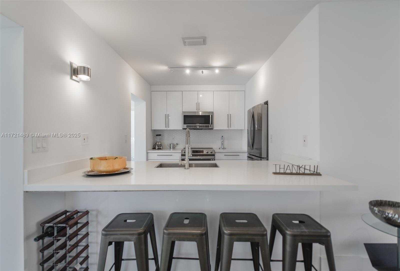 Small Image of 1208 GUAVA ISLE, Fort Lauderdale Number 12