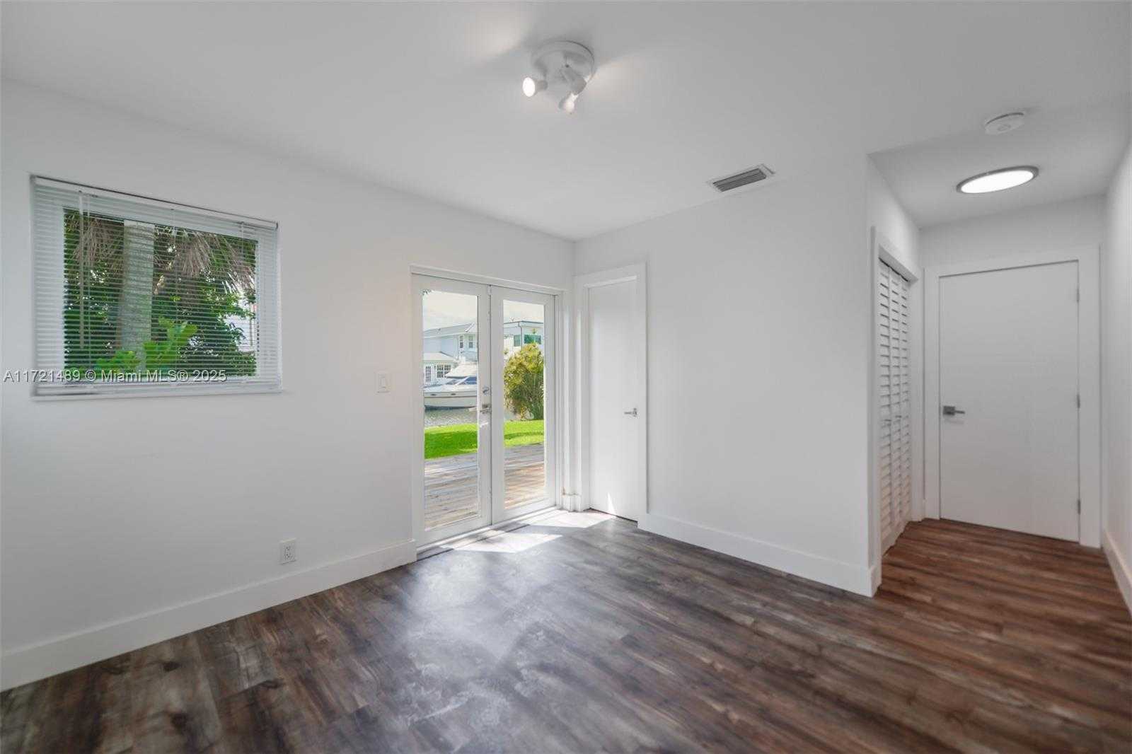 Small Image of 1208 GUAVA ISLE, Fort Lauderdale Number 19