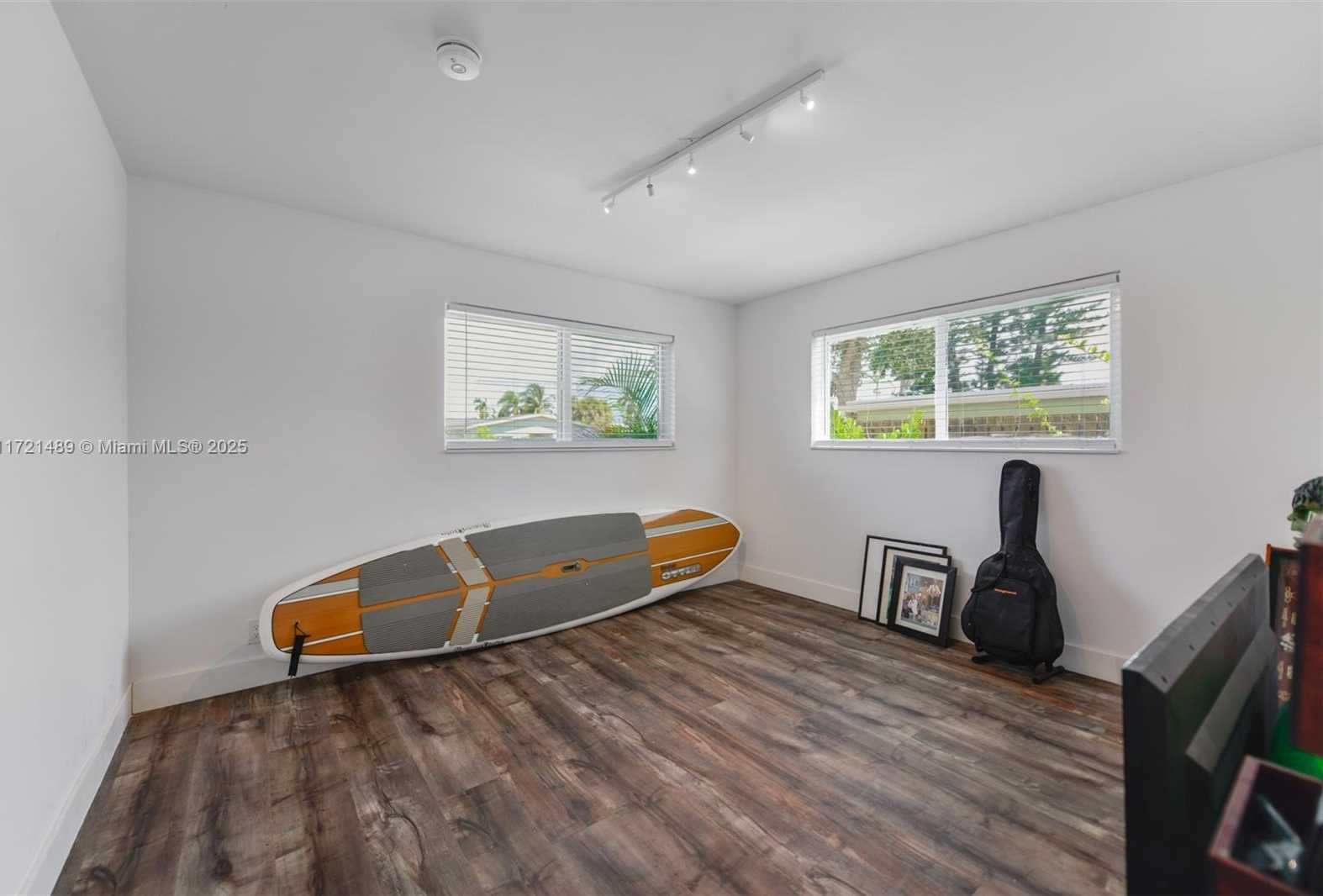 Small Image of 1208 GUAVA ISLE, Fort Lauderdale Number 23