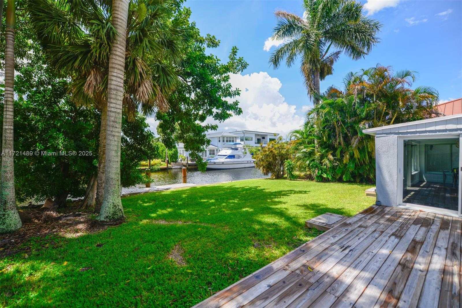 Small Image of 1208 GUAVA ISLE, Fort Lauderdale Number 33
