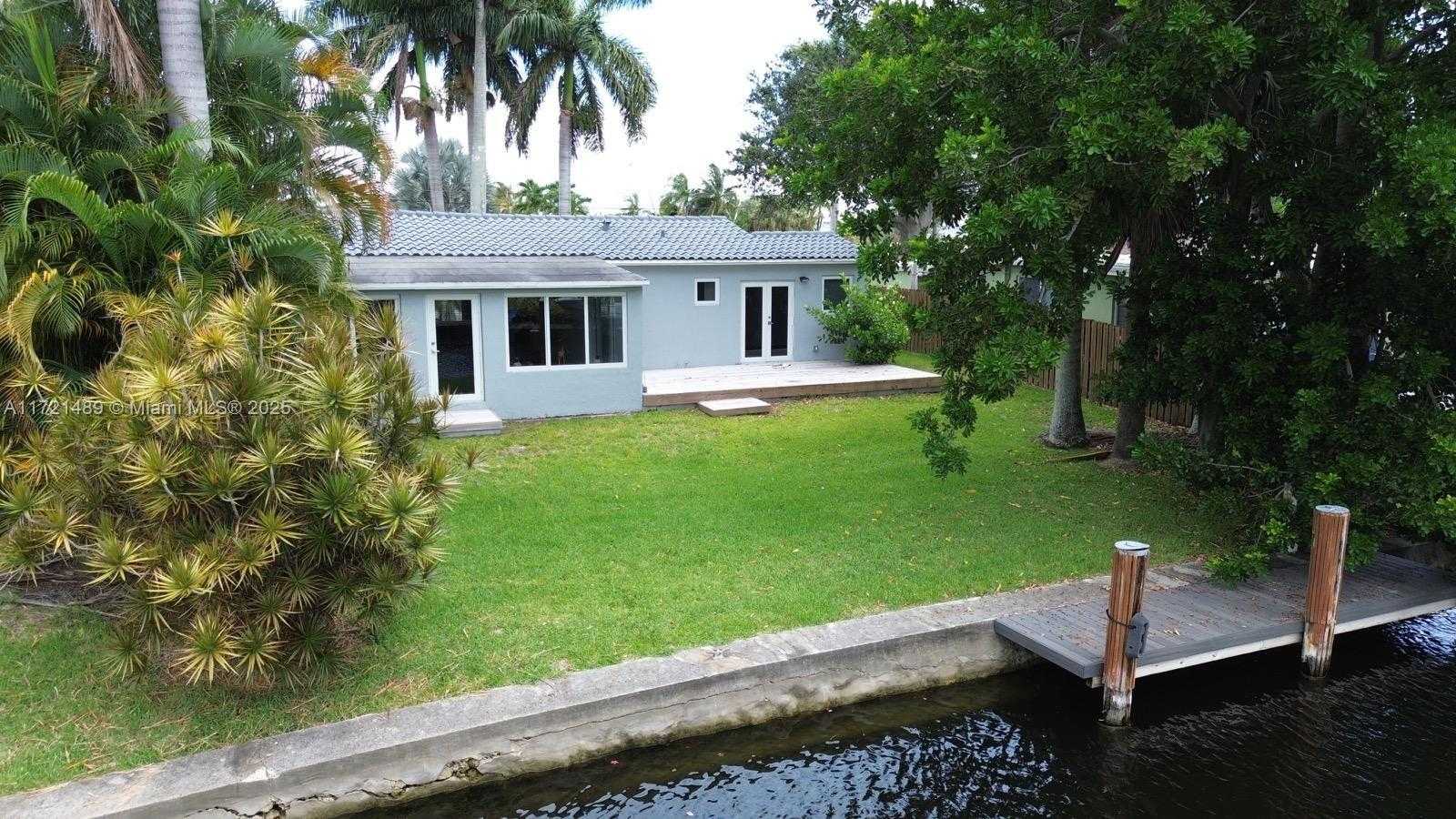 Small Image of 1208 GUAVA ISLE, Fort Lauderdale Number 36