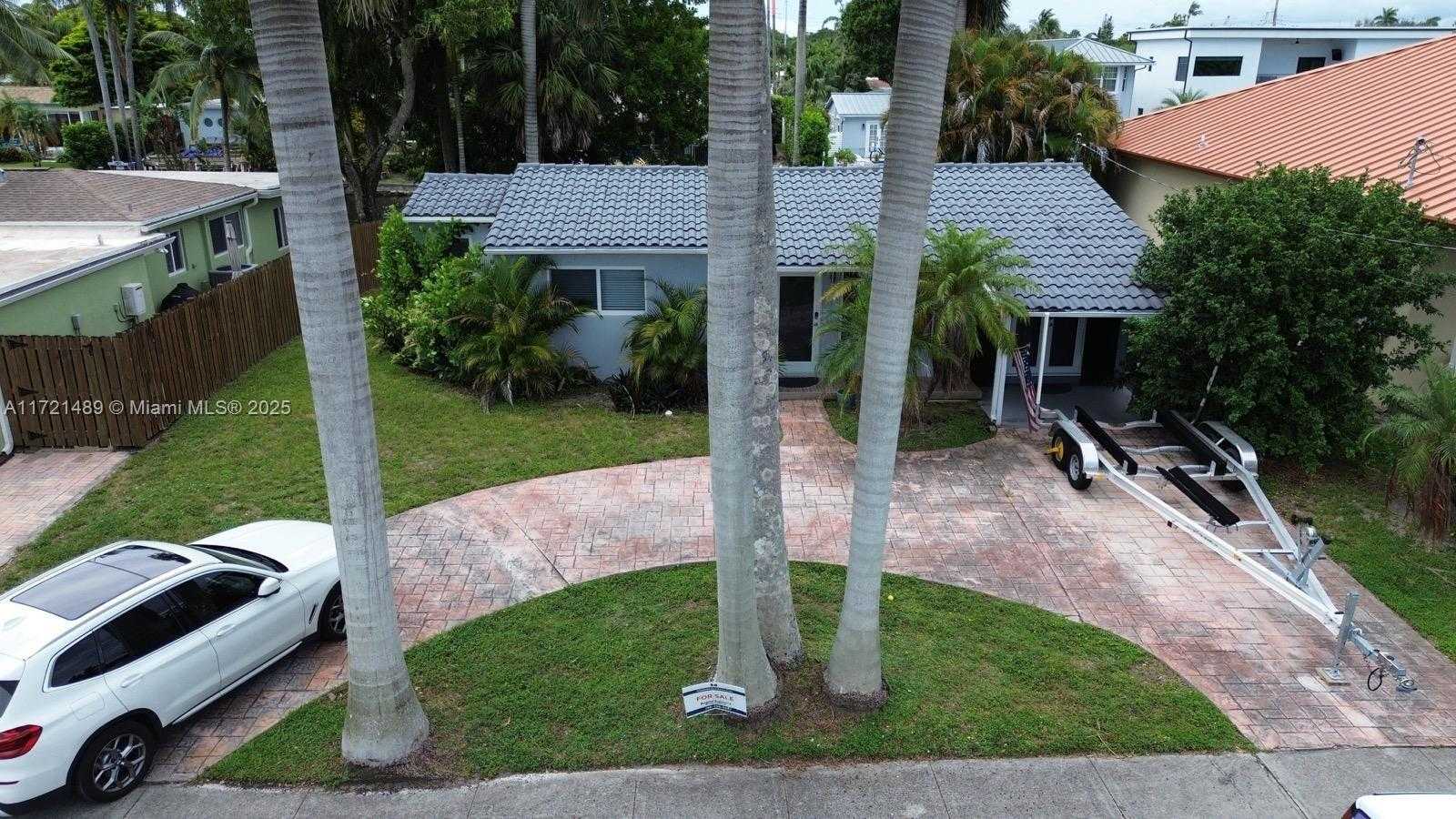 Small Image of 1208 GUAVA ISLE, Fort Lauderdale Number 38