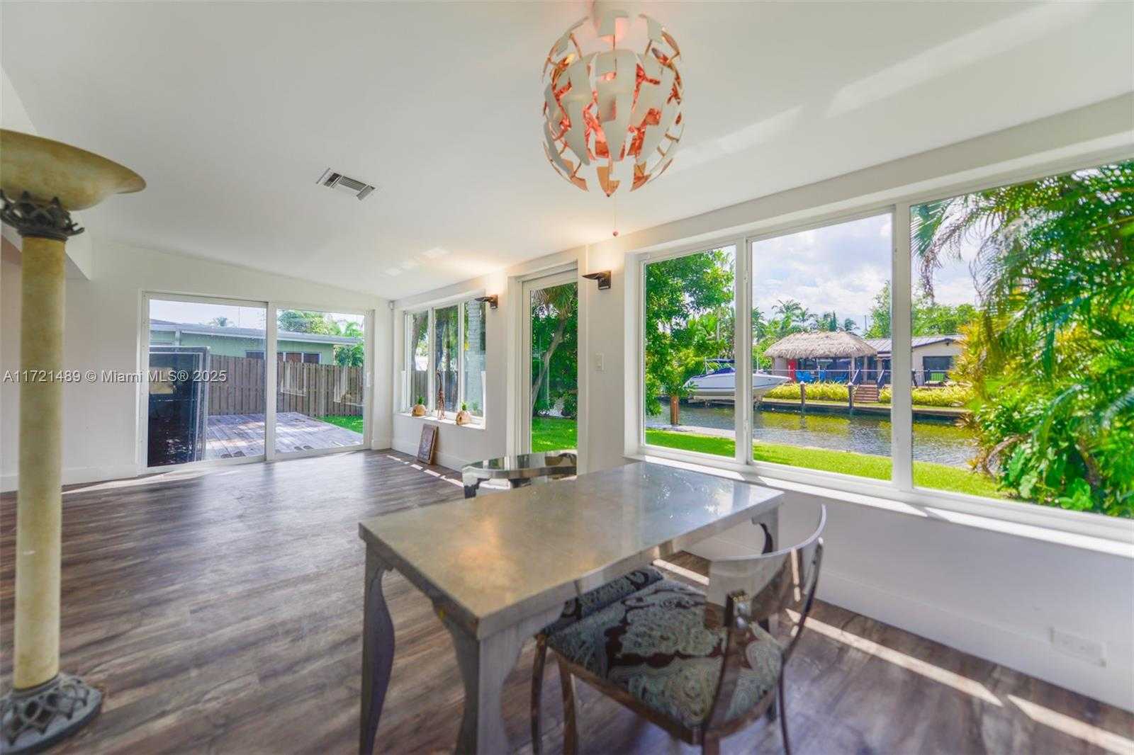 Small Image of 1208 GUAVA ISLE, Fort Lauderdale Number 5