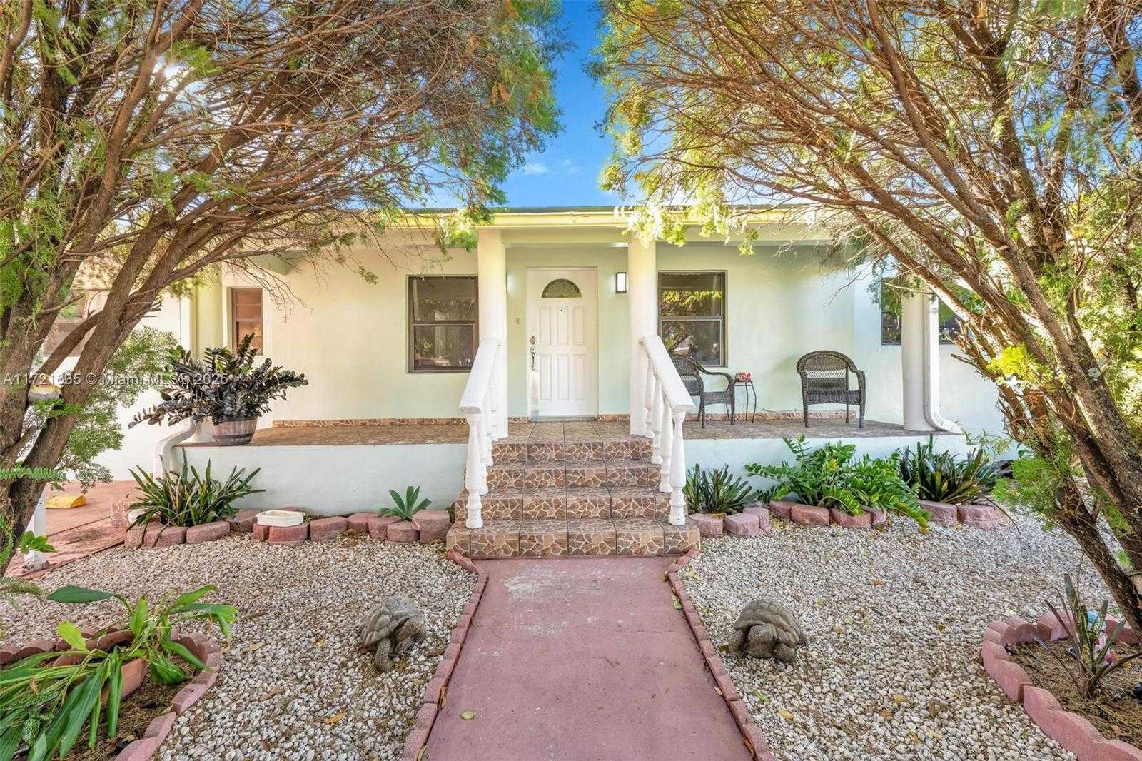 Small Image of 462 EAST 39TH ST, Hialeah Number 14