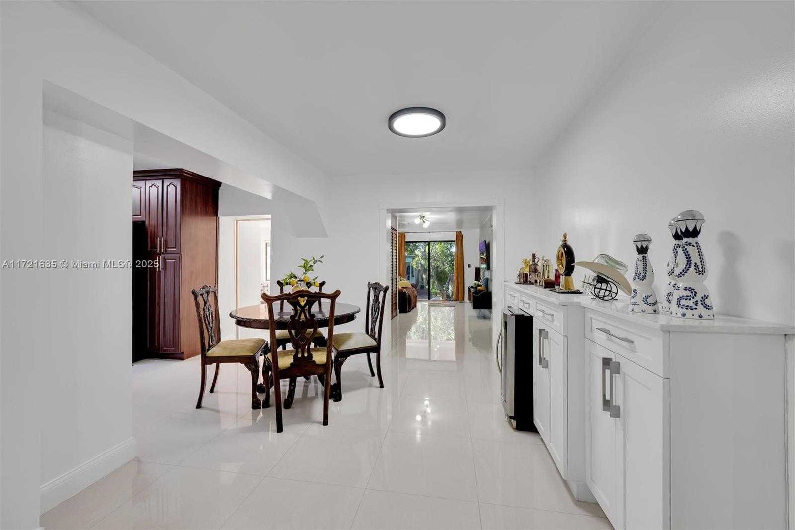 Small Image of 462 EAST 39TH ST, Hialeah Number 32