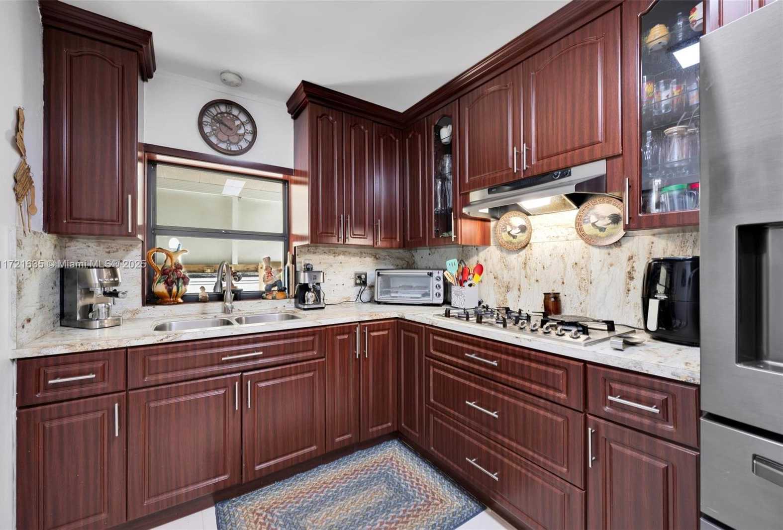 Small Image of 462 EAST 39TH ST, Hialeah Number 35