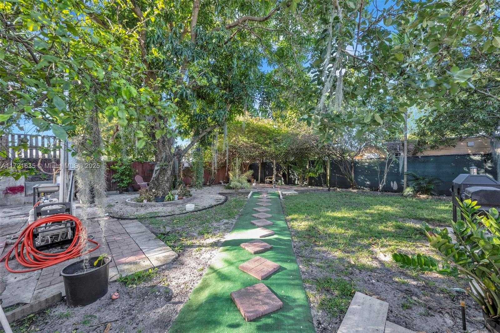Small Image of 462 EAST 39TH ST, Hialeah Number 4