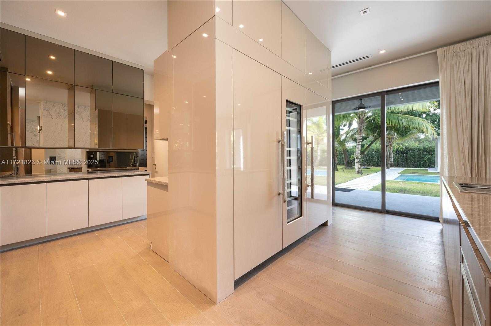 Small Image of 11200 SOUTH WEST 60TH AVE, Pinecrest Number 18