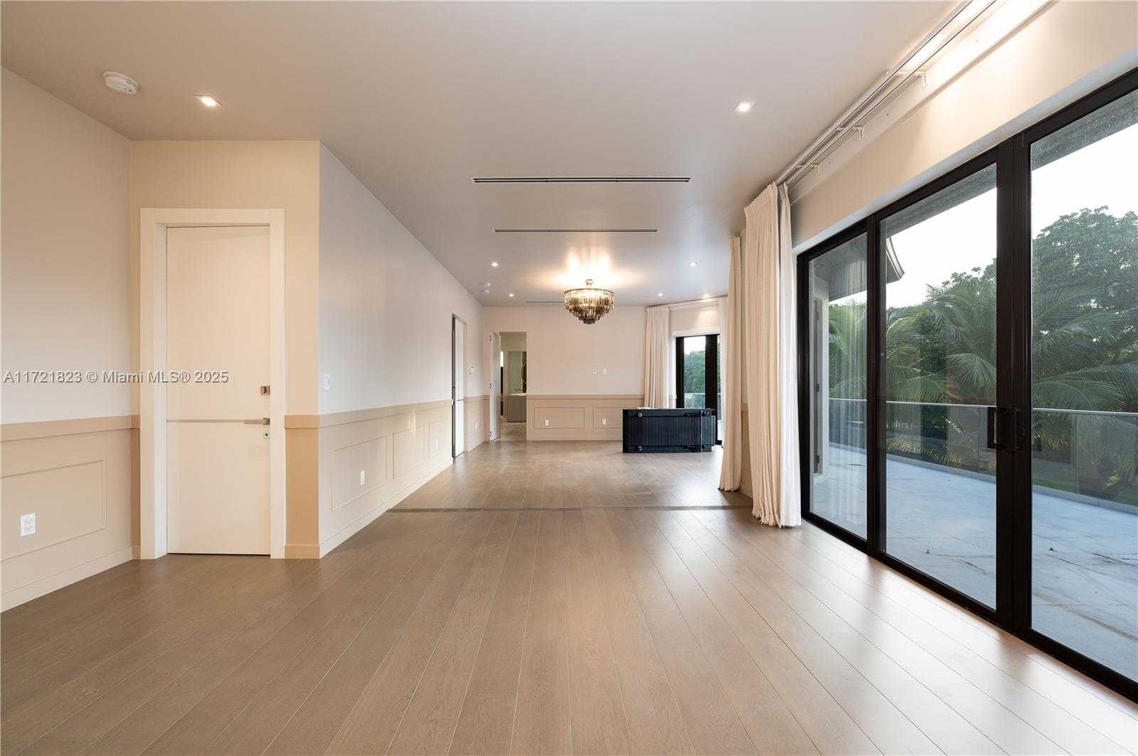 Small Image of 11200 SOUTH WEST 60TH AVE, Pinecrest Number 30