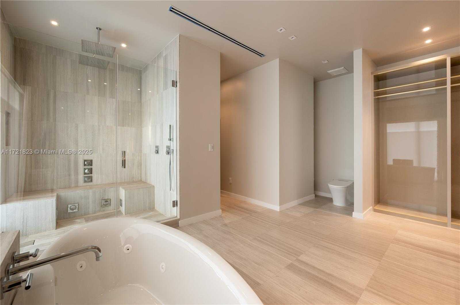 Small Image of 11200 SOUTH WEST 60TH AVE, Pinecrest Number 34