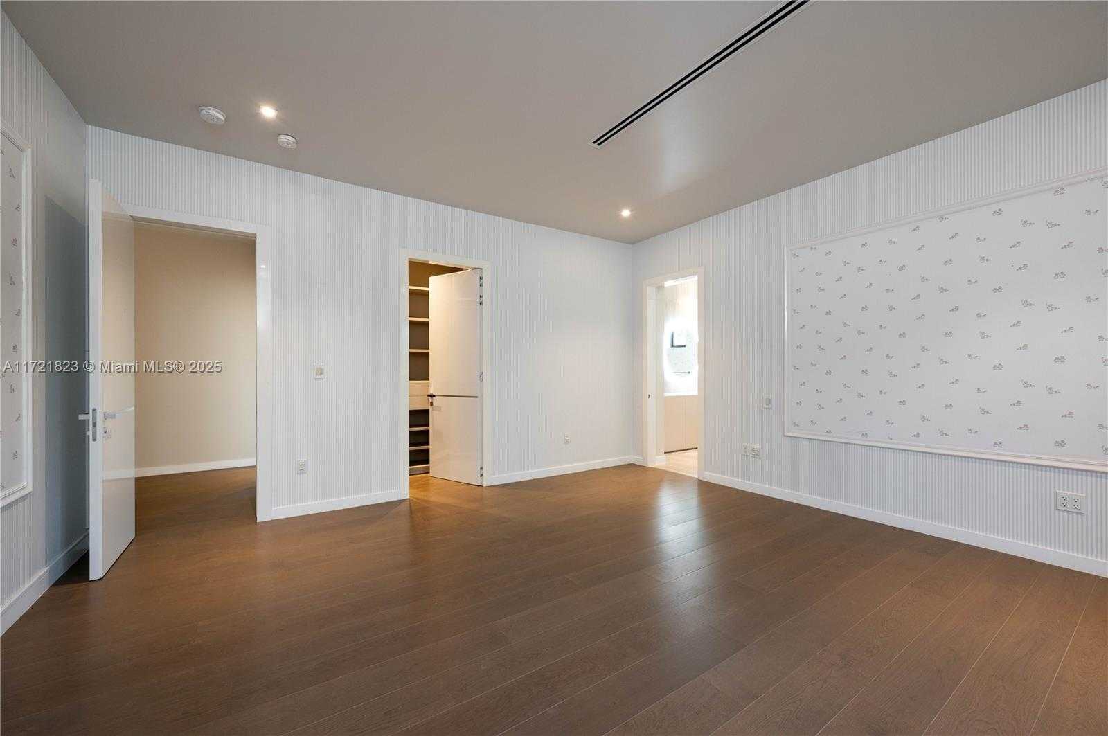 Small Image of 11200 SOUTH WEST 60TH AVE, Pinecrest Number 40