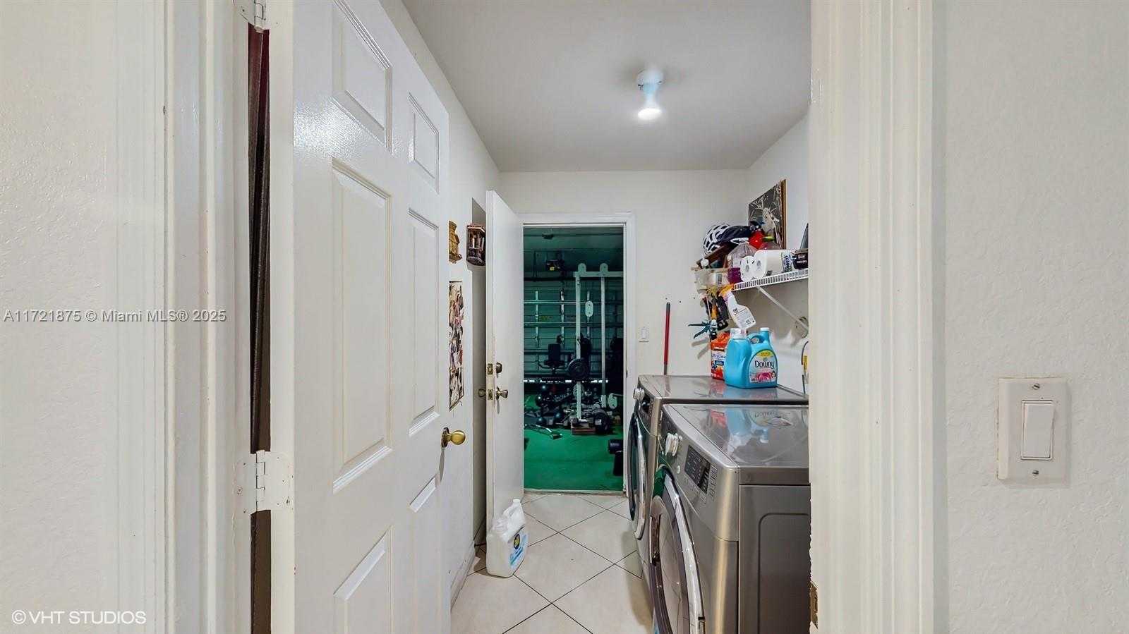 Small Image of 5323 NORTH WEST 109TH CT, Doral Number 15
