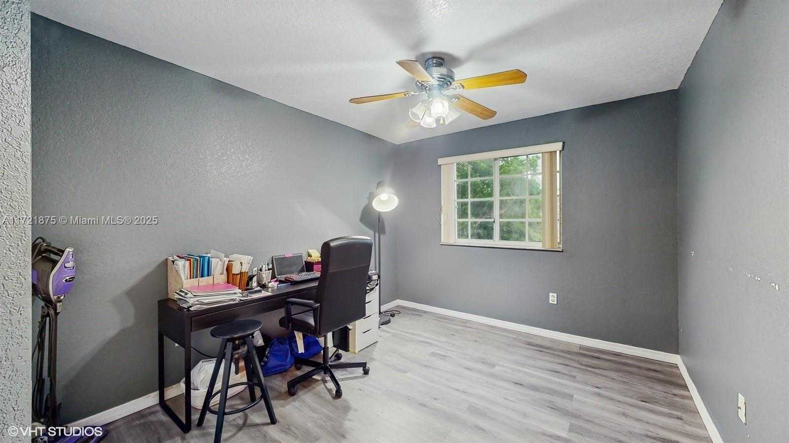 Small Image of 5323 NORTH WEST 109TH CT, Doral Number 22
