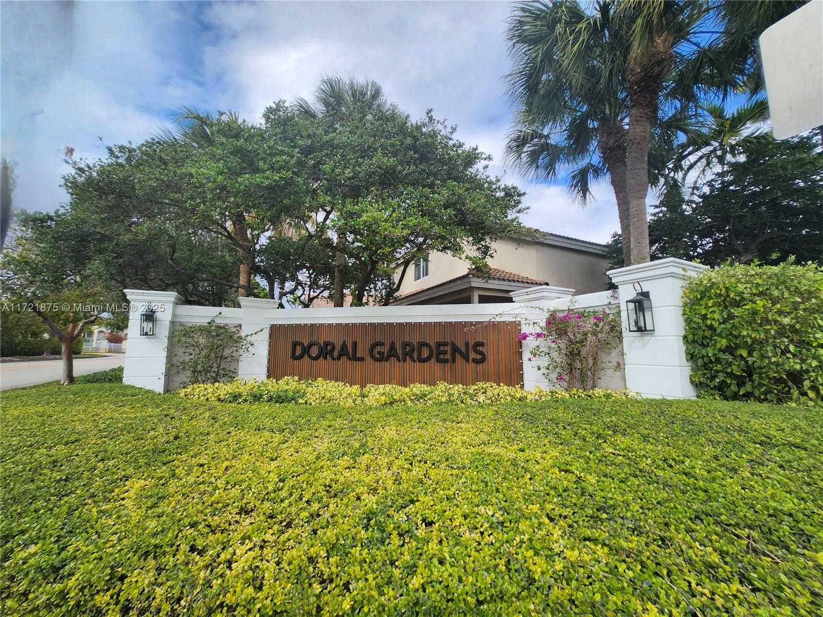 Small Image of 5323 NORTH WEST 109TH CT, Doral Number 36