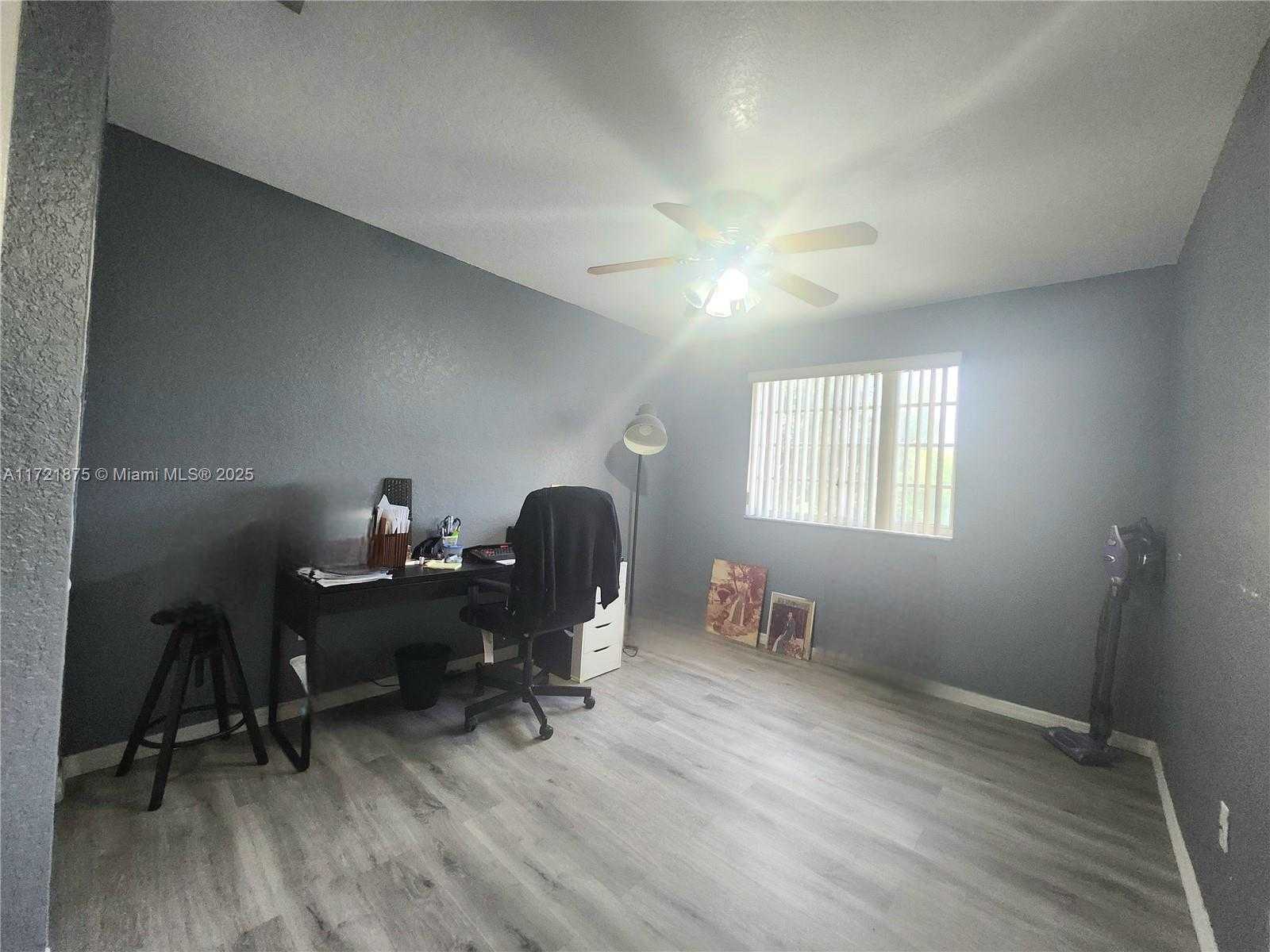 Small Image of 5323 NORTH WEST 109TH CT, Doral Number 51