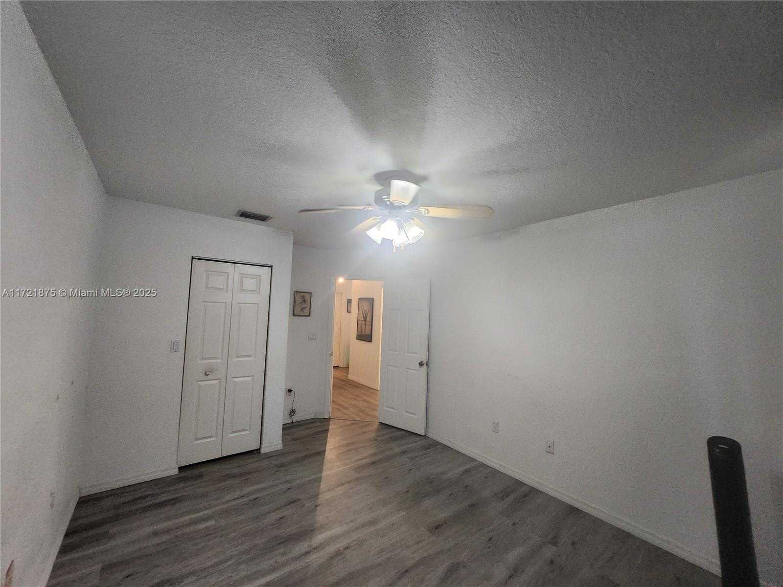 Small Image of 5323 NORTH WEST 109TH CT, Doral Number 52
