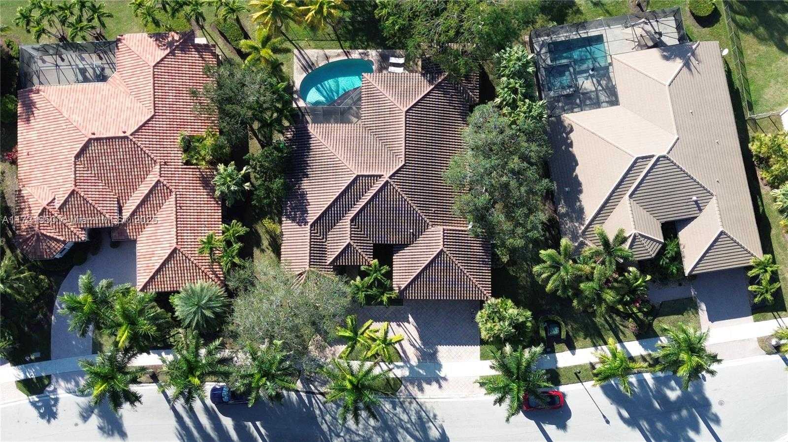 Small Image of 2531 EAGLE RUN DR, Weston Number 4