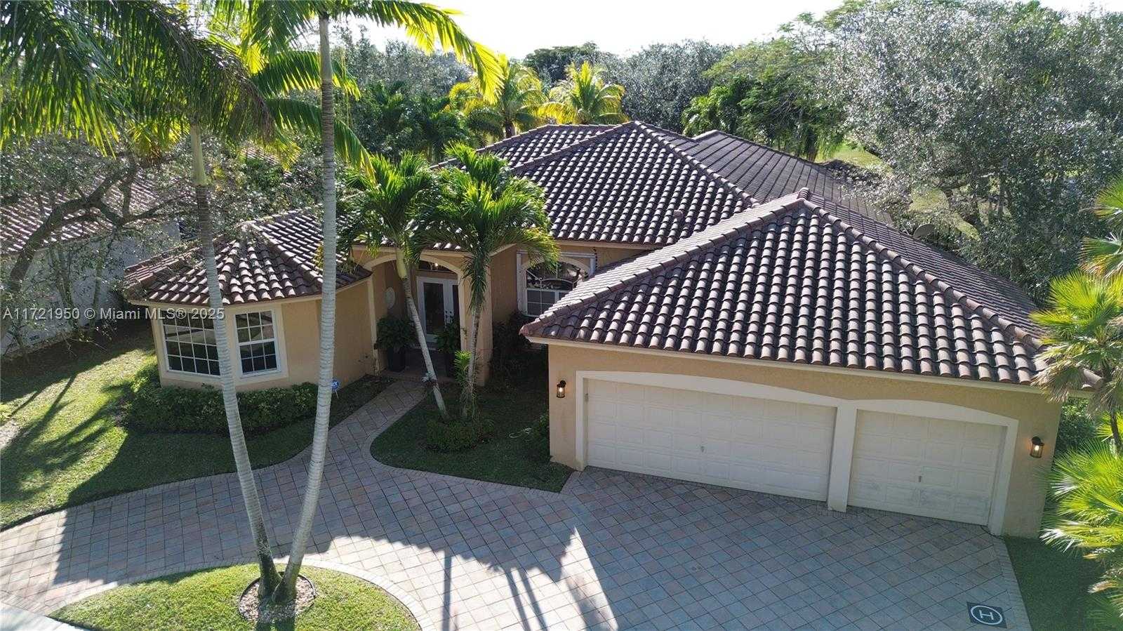 Small Image of 2531 EAGLE RUN DR, Weston Number 6
