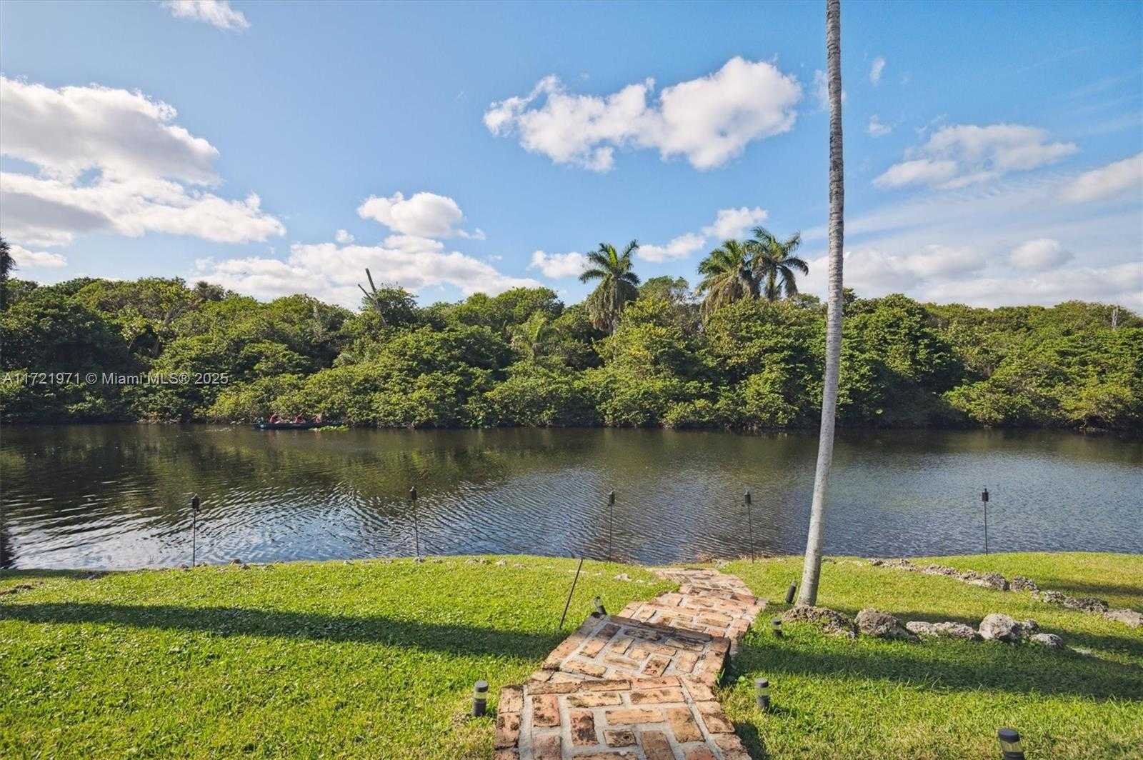Small Image of 3301 NORTH EAST 16TH CT, Fort Lauderdale Number 19