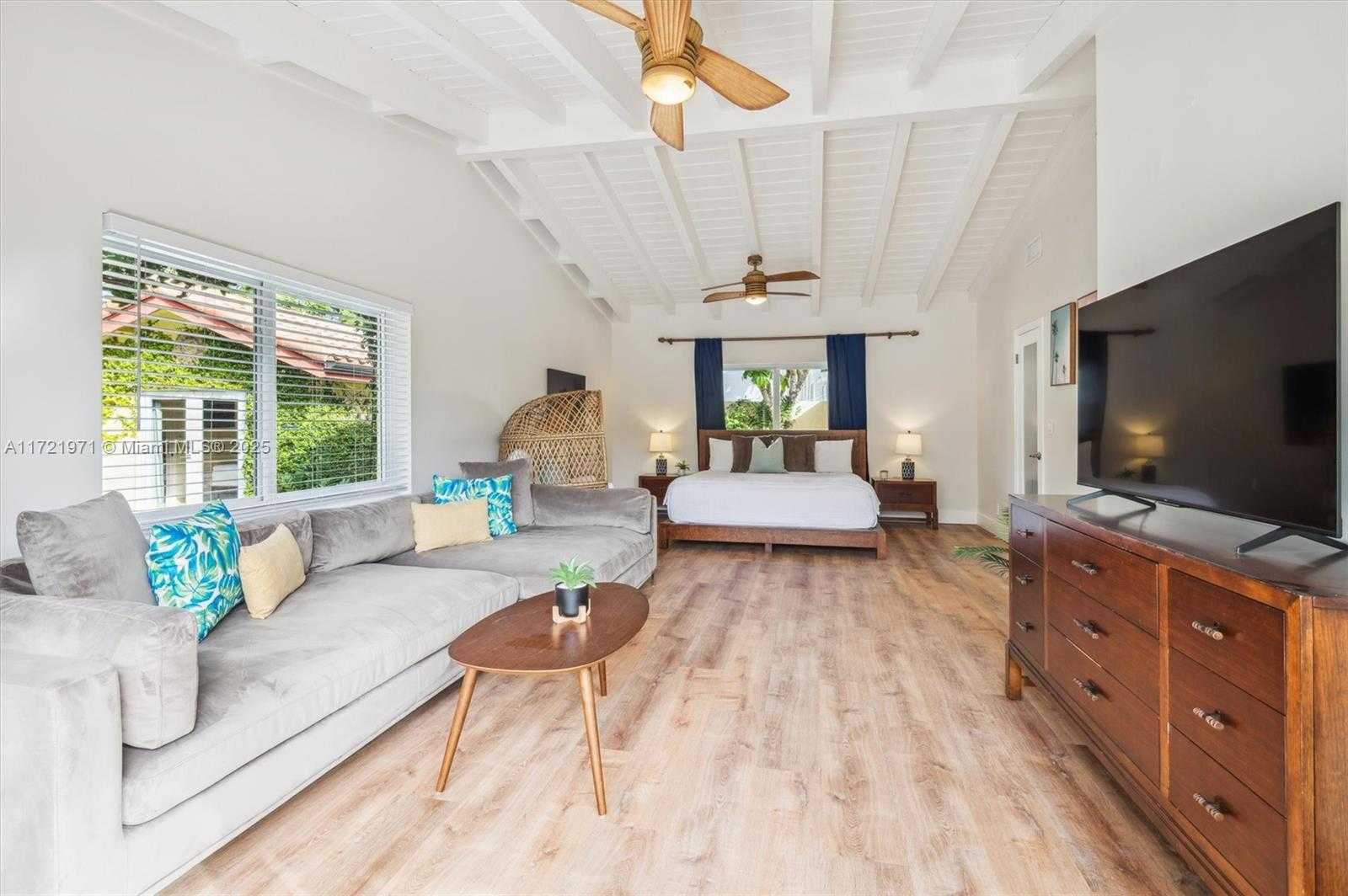 Small Image of 3301 NORTH EAST 16TH CT, Fort Lauderdale Number 38