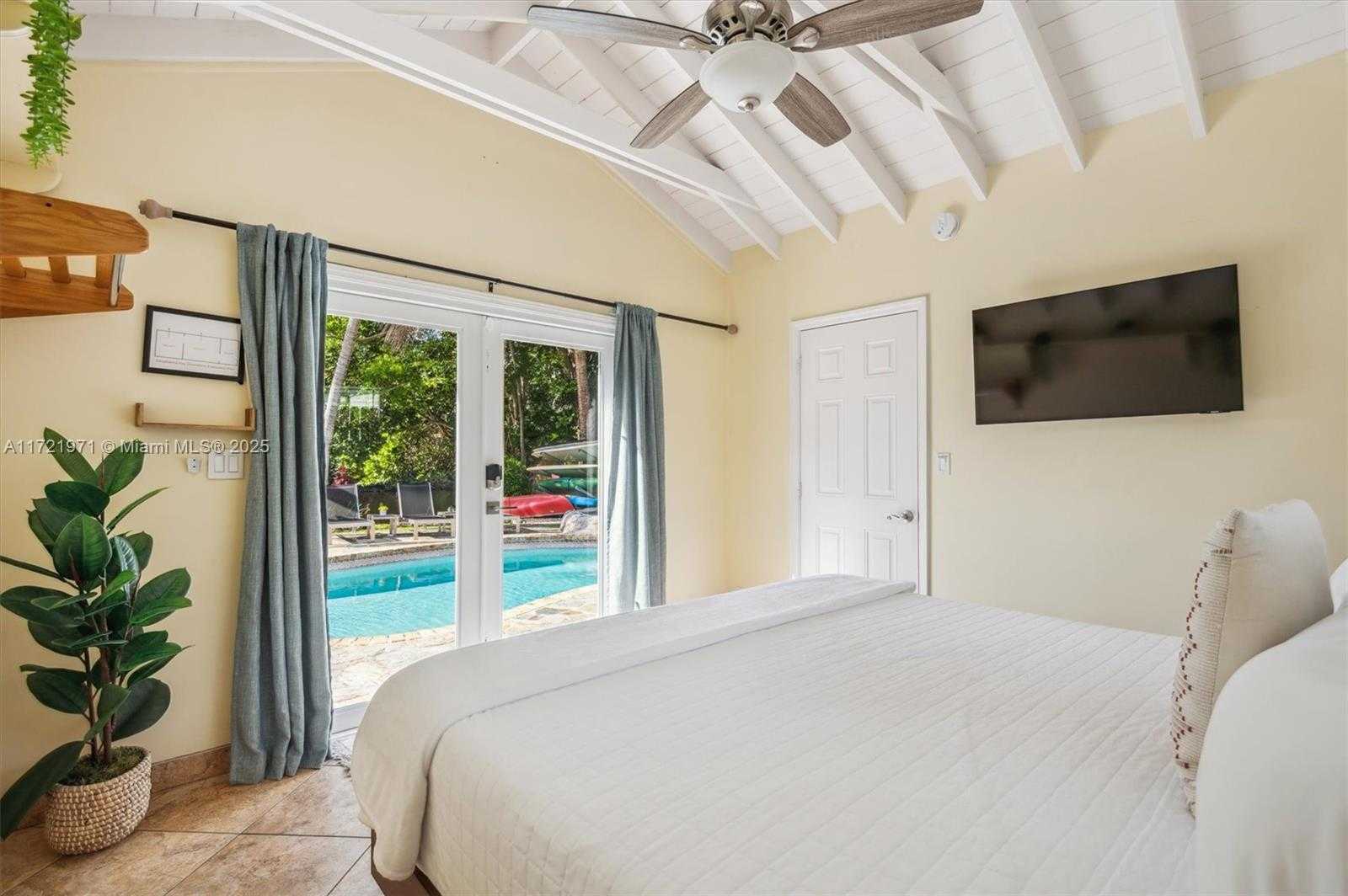 Small Image of 3301 NORTH EAST 16TH CT, Fort Lauderdale Number 43