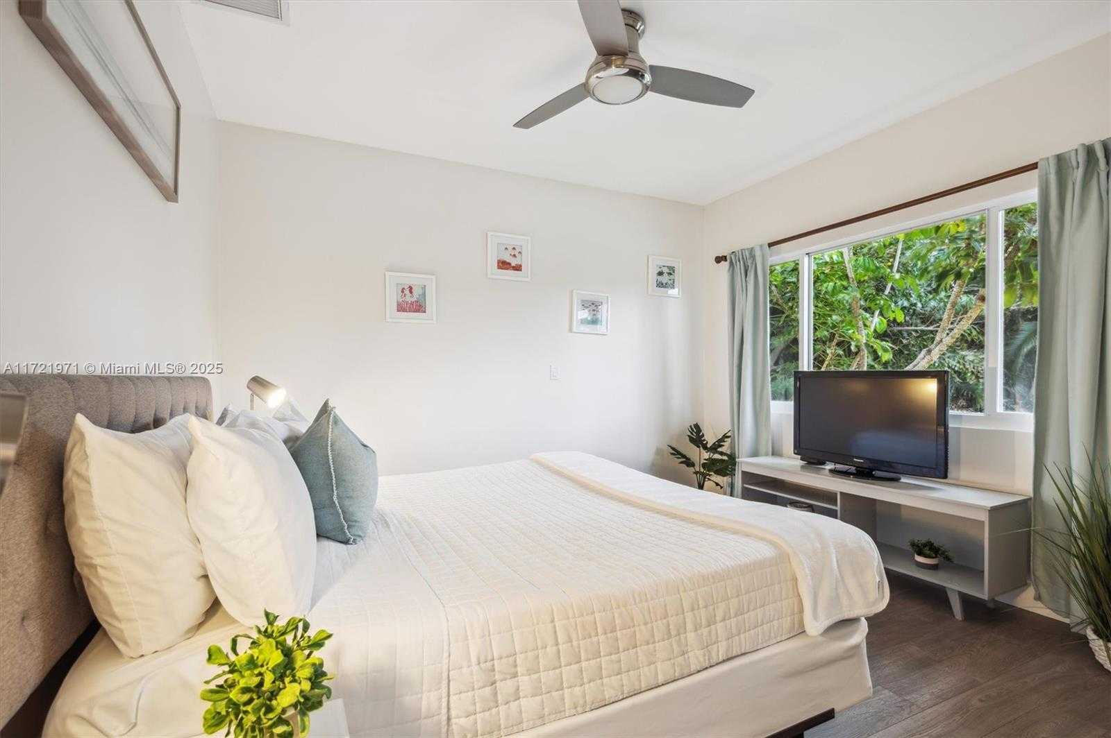 Small Image of 3301 NORTH EAST 16TH CT, Fort Lauderdale Number 47