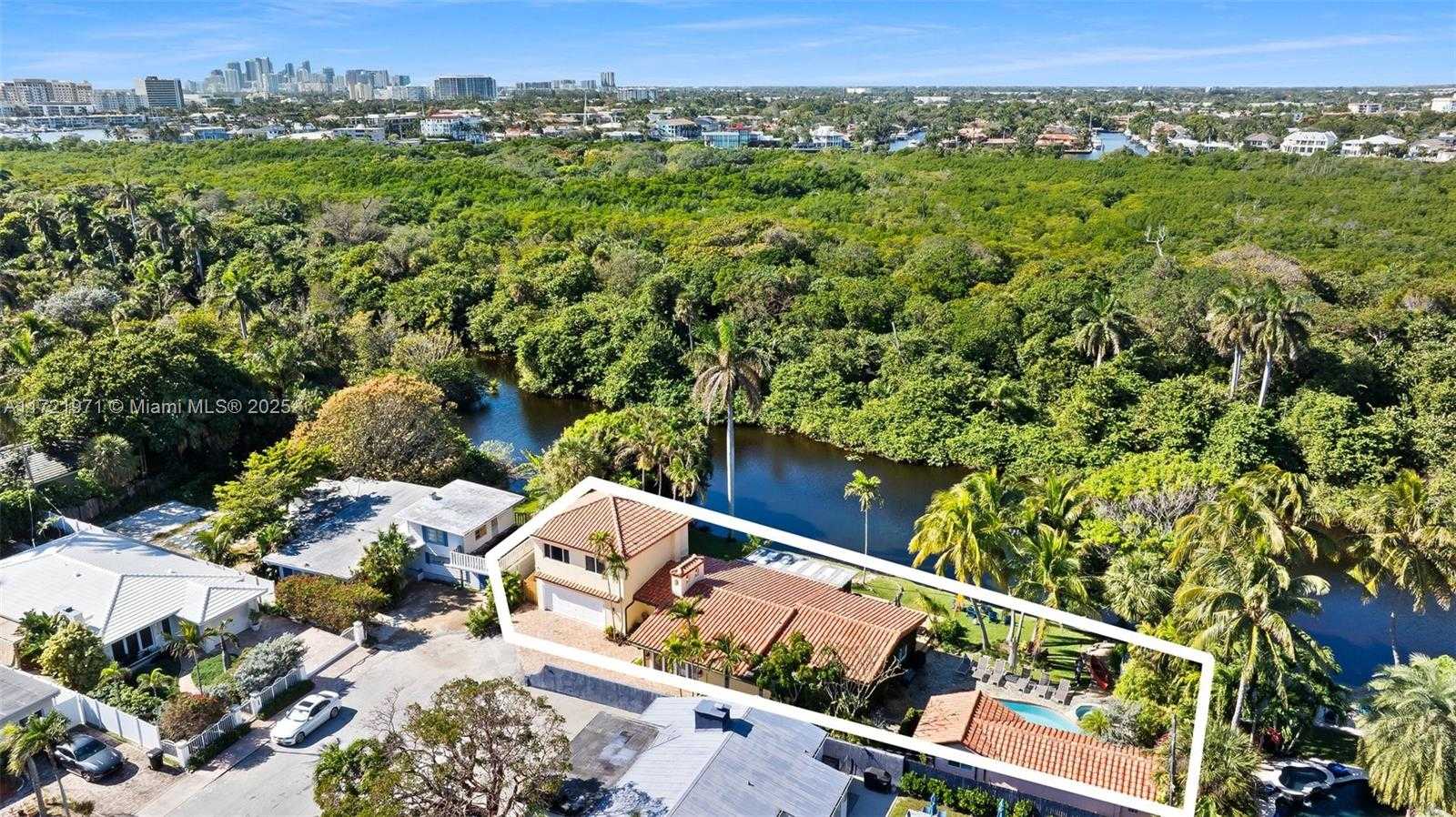 Small Image of 3301 NORTH EAST 16TH CT, Fort Lauderdale Number 5