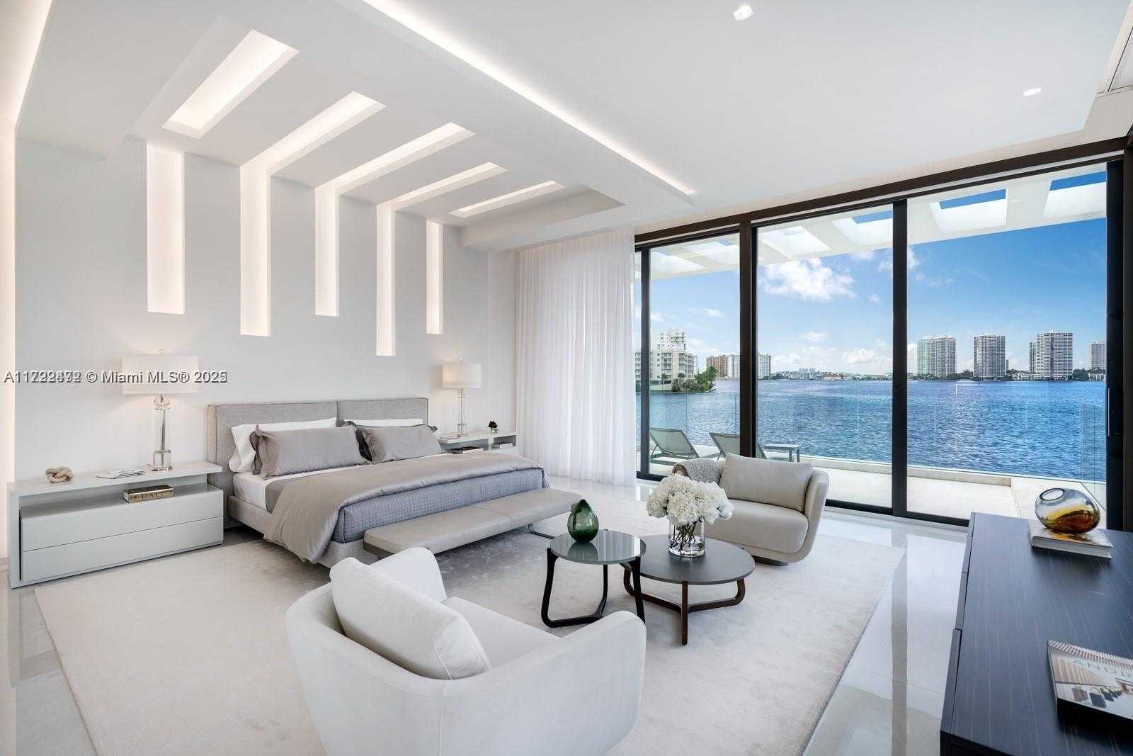 Small Image of 18530 NORTH BAY RD, Sunny Isles Beach Number 6