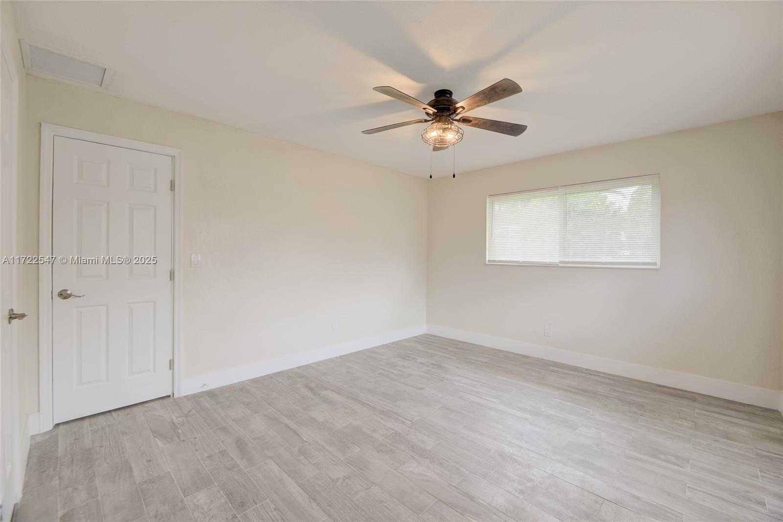 Small Image of 610 NORTH 31ST CT, Hollywood Number 14