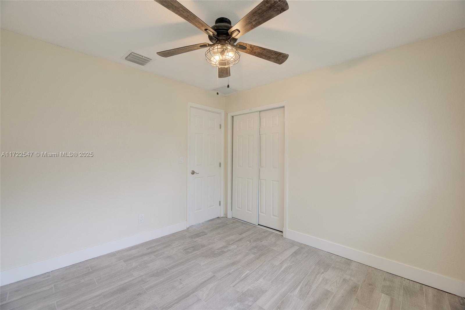 Small Image of 610 NORTH 31ST CT, Hollywood Number 16