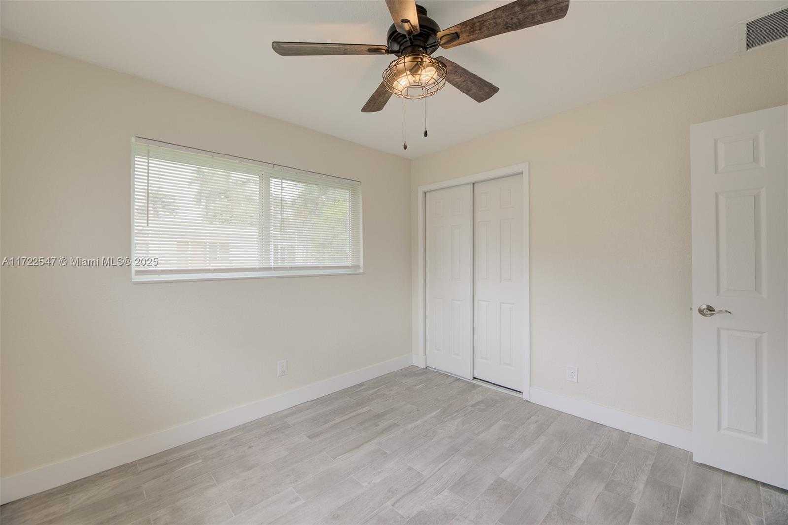 Small Image of 610 NORTH 31ST CT, Hollywood Number 18
