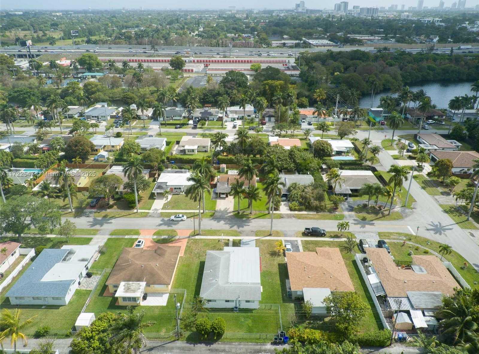 Small Image of 610 NORTH 31ST CT, Hollywood Number 35