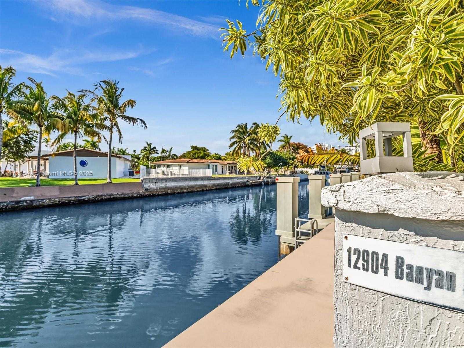Small Image of 12904 BANYAN RD, North Miami Number 21