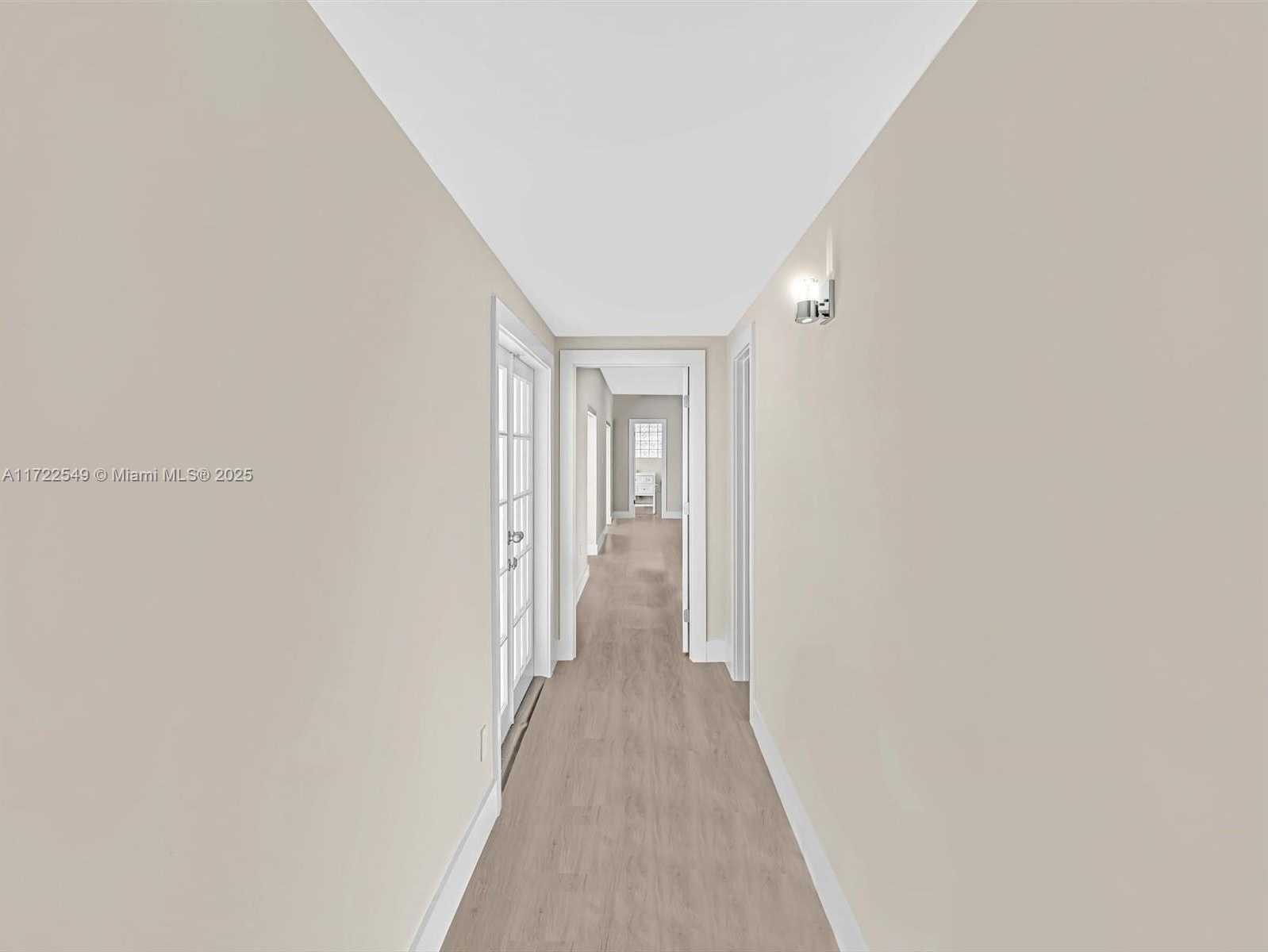Small Image of 12904 BANYAN RD, North Miami Number 65