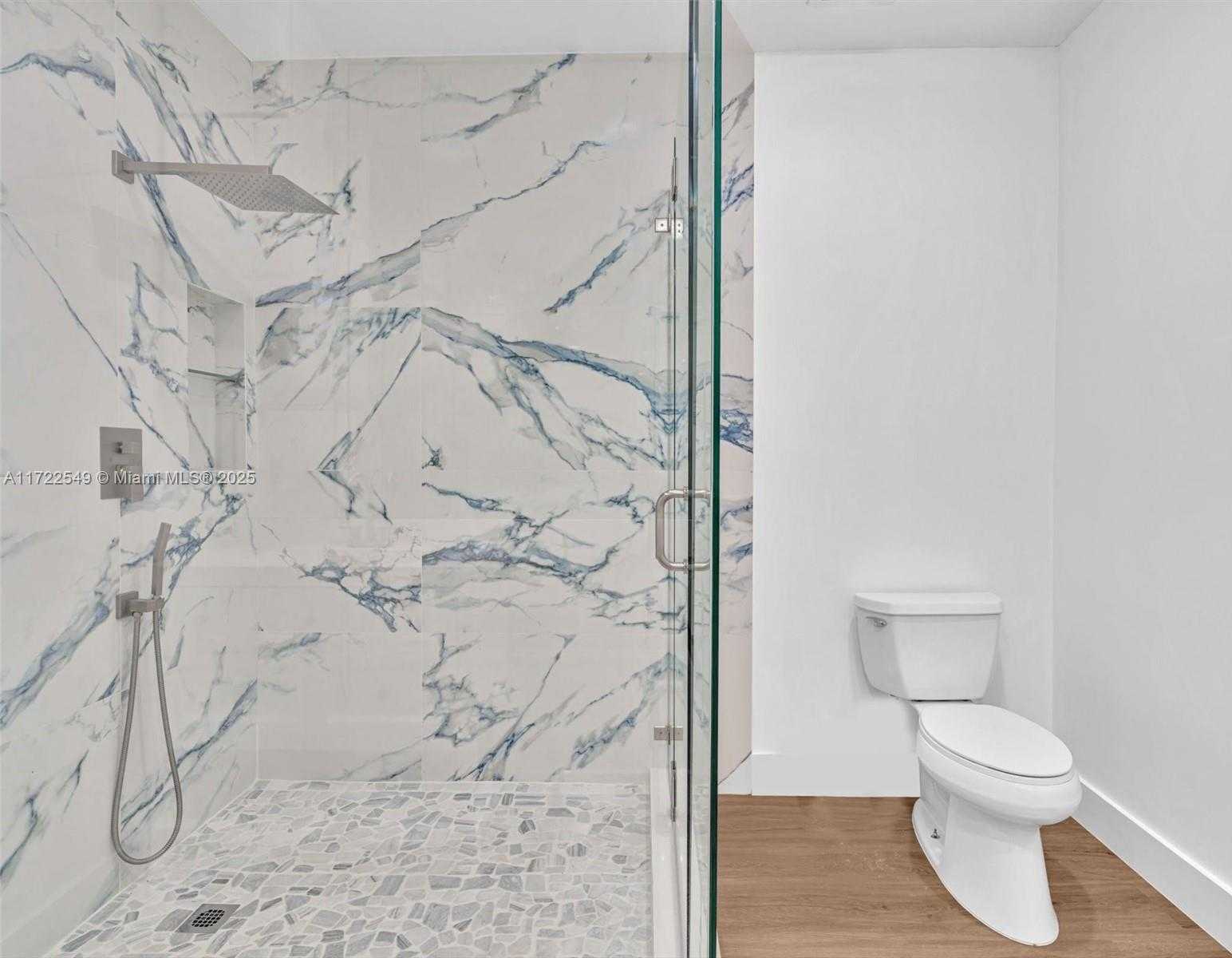 Small Image of 12904 BANYAN RD, North Miami Number 69