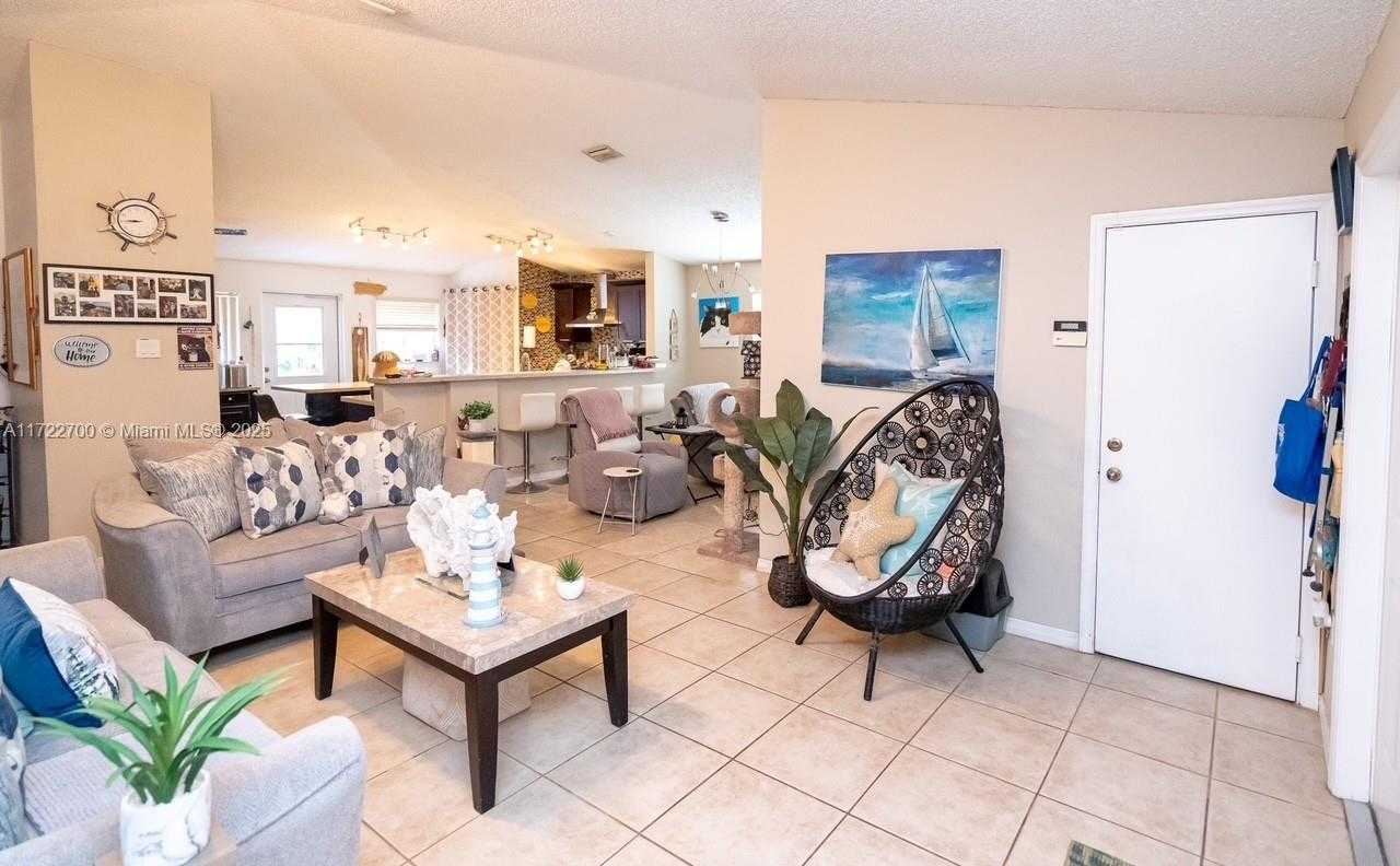 Small Image of 21445 SOUTH WEST 89TH PATH, Cutler Bay Number 13
