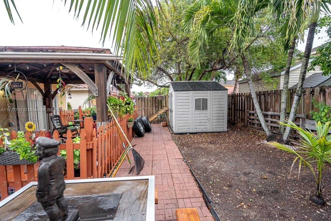 Small Image of 21445 SOUTH WEST 89TH PATH, Cutler Bay Number 27