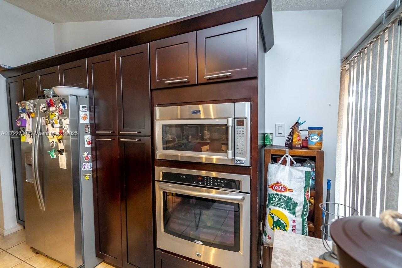 Small Image of 21445 SOUTH WEST 89TH PATH, Cutler Bay Number 9