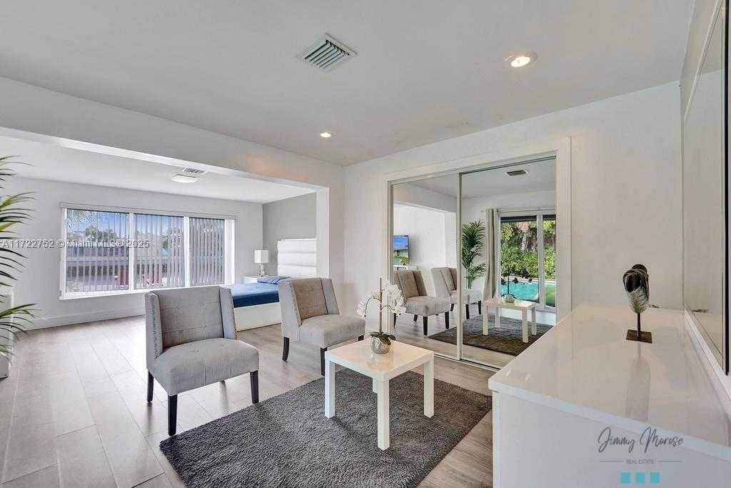 Small Image of 410 SOUTH WEST 18TH, Pompano Beach Number 20