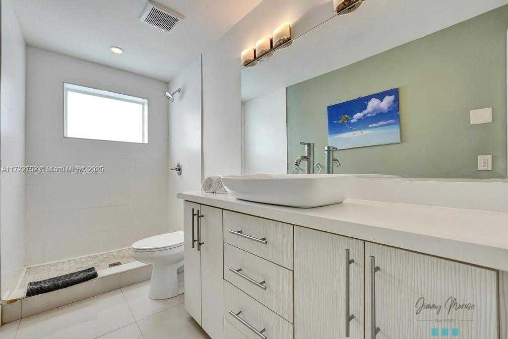 Small Image of 410 SOUTH WEST 18TH, Pompano Beach Number 25